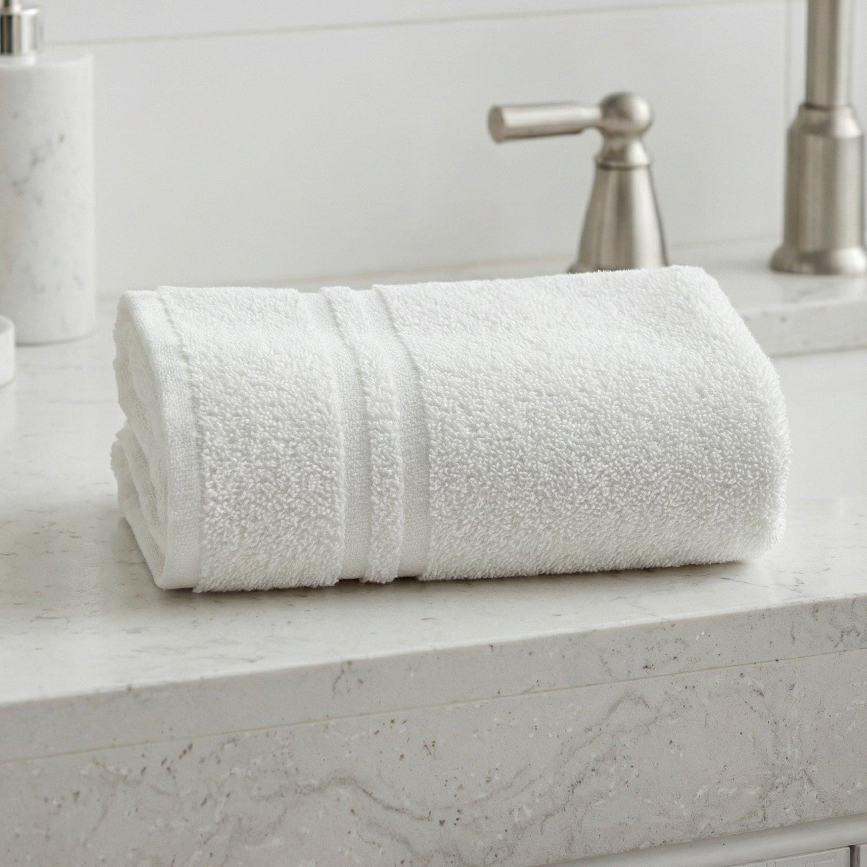 Asciugamano Viso 60x105 cm in Spugna Cotone 380g Bianco - Daltex One