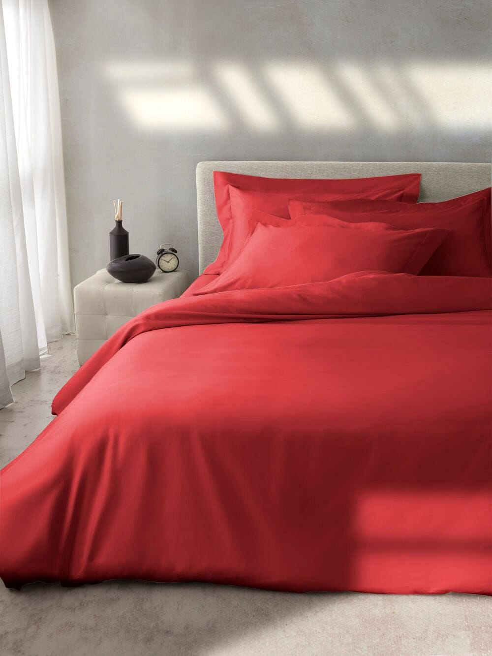 completo copripiumino in raso NK satin lux rosso. Federe, lenzuolo di sotto, sacco copripiumino.